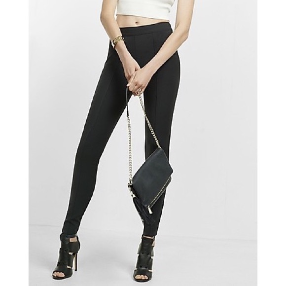 Express Mid Rise Extreme Stretch Legging - Picture 2 of 9